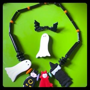 ruby Z vintage ceramic Halloween set